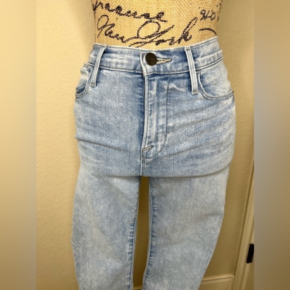 Frame Denim Le High Flare Jeans - Picture 3 of 15